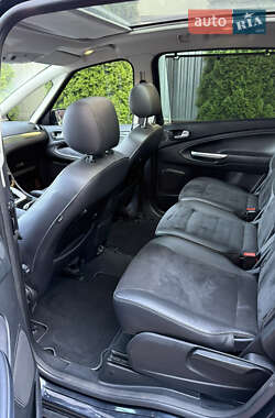 Минивэн Ford S-Max 2011 в 