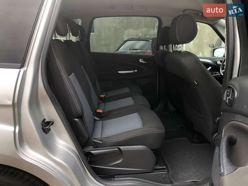 Минивэн Ford S-Max 2011 в Ковеле
