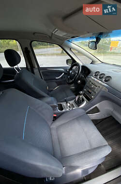 Минивэн Ford S-Max 2007 в 