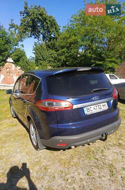Мінівен Ford S-Max 2010 в 