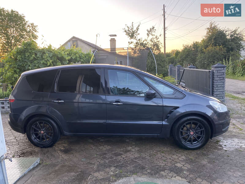 Мінівен Ford S-Max 2008 в Острозі