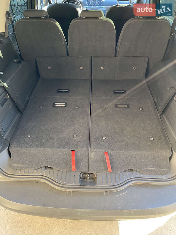 Мінівен Ford S-Max 2008 в Острозі