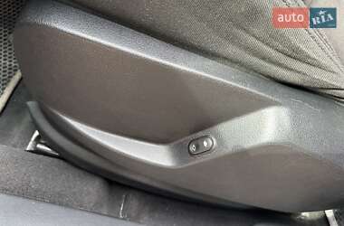 Минивэн Ford S-Max 2013 в 
