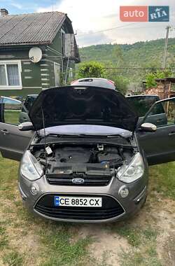 Минивэн Ford S-Max 2013 в 
