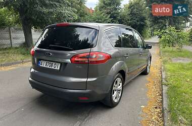 Мінівен Ford S-Max 2013 в 