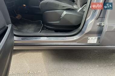 Мінівен Ford S-Max 2013 в 