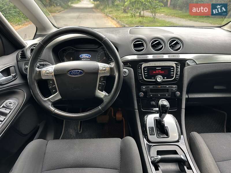 Мінівен Ford S-Max 2013 в Києві