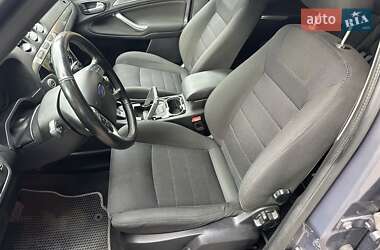 Мінівен Ford S-Max 2013 в 