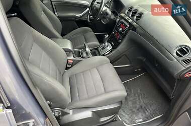 Мінівен Ford S-Max 2013 в 