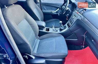 Минивэн Ford S-Max 2007 в 