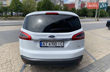 Мінівен Ford S-Max 2010 в 