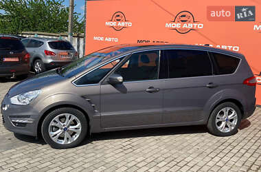 Минивэн Ford S-Max 2013 в 