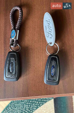 Минивэн Ford S-Max 2012 в 