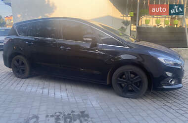 Мінівен Ford S-Max 2015 в 