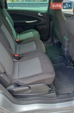 Минивэн Ford S-Max 2010 в 
