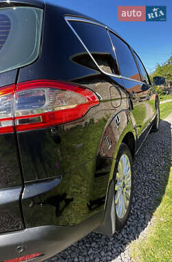 Минивэн Ford S-Max 2010 в 