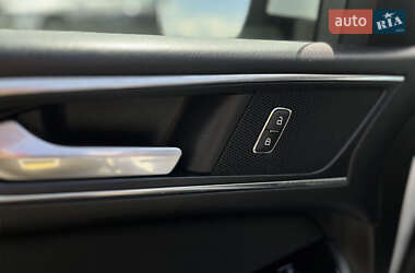 Мінівен Ford S-Max 2018 в 