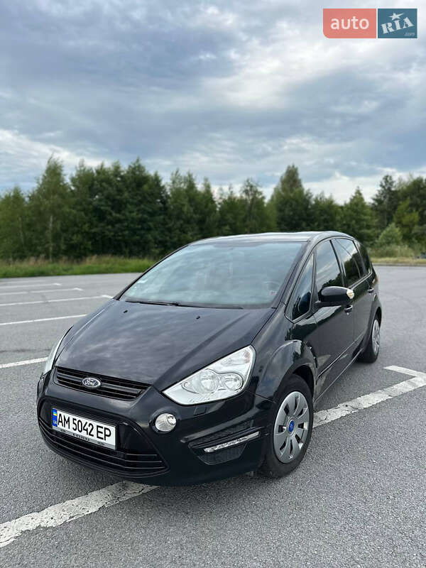 Ford S-Max 2014