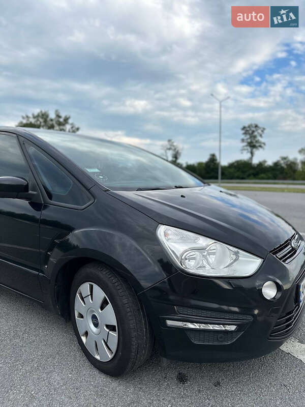 Минивэн Ford S-Max 2014 в Звягеле