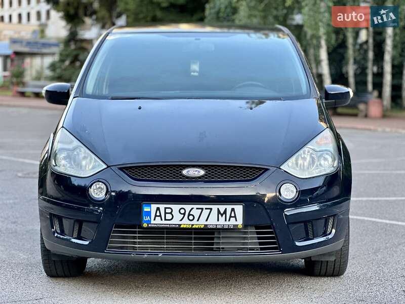 Минивэн Ford S-Max 2007 в 
