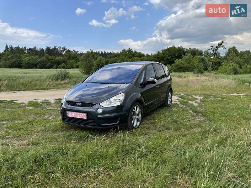 Минивэн Ford S-Max 2009 в Киеве
