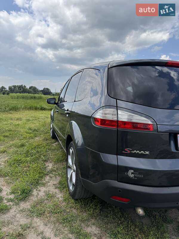 Минивэн Ford S-Max 2009 в Киеве