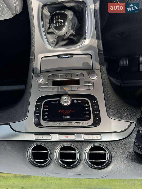 Минивэн Ford S-Max 2009 в Киеве
