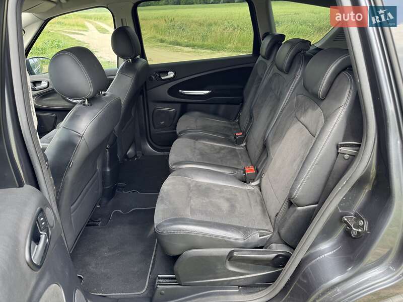 Минивэн Ford S-Max 2009 в Киеве