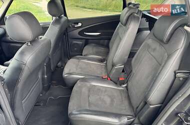 Минивэн Ford S-Max 2009 в 