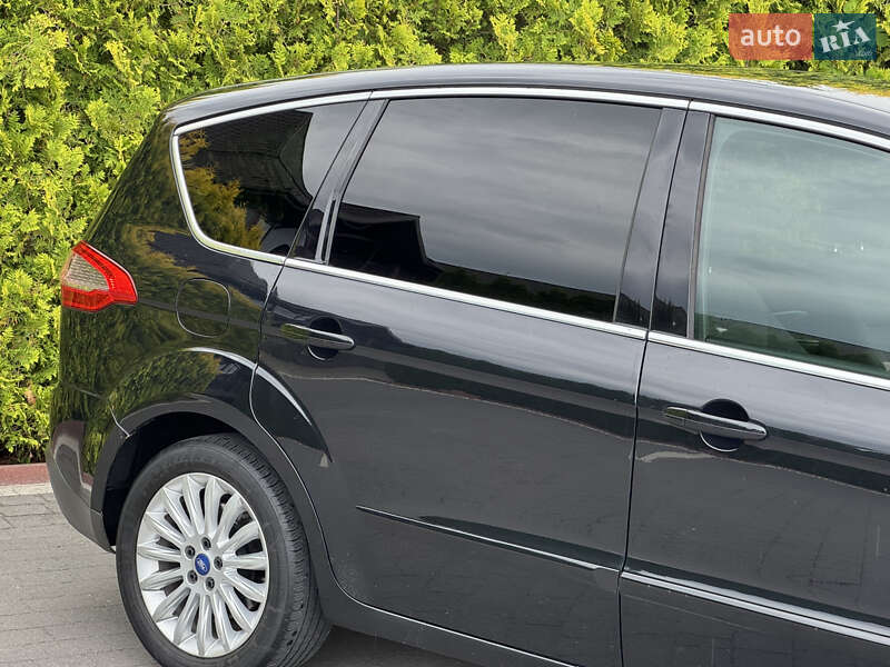 Минивэн Ford S-Max 2011 в Стрые
