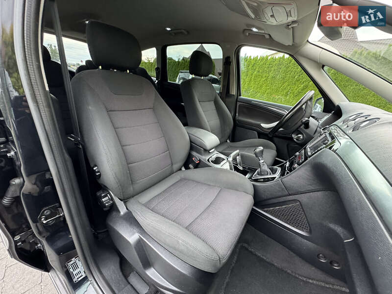 Минивэн Ford S-Max 2011 в Стрые