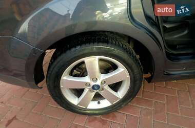 Минивэн Ford S-Max 2009 в 