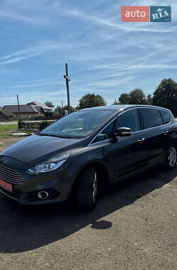 Минивэн Ford S-Max 2016 в 