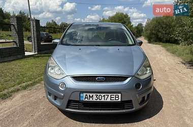 Минивэн Ford S-Max 2006 в 