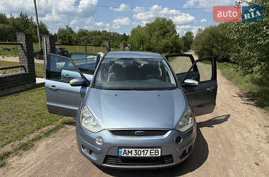 Минивэн Ford S-Max 2006 в 