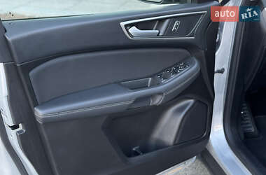 Минивэн Ford S-Max 2020 в 
