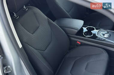Минивэн Ford S-Max 2020 в 