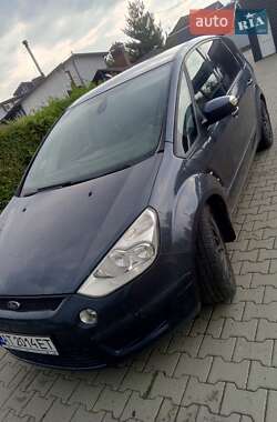 Минивэн Ford S-Max 2006 в 
