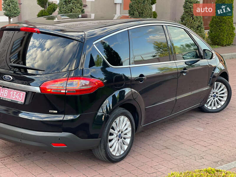 Минивэн Ford S-Max 2011 в Стрые