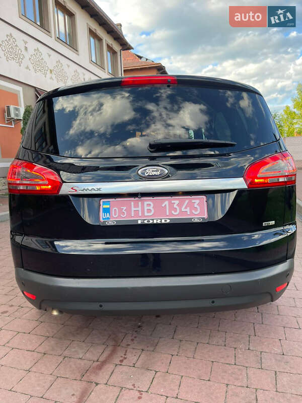 Минивэн Ford S-Max 2011 в Стрые