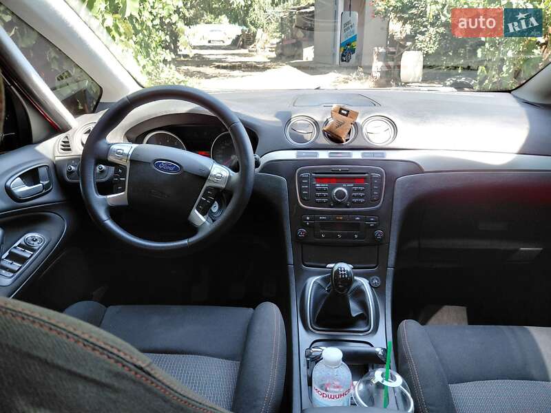Мінівен Ford S-Max 2012 в Одесі