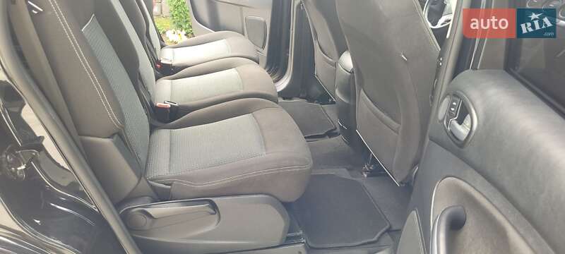 Минивэн Ford S-Max 2010 в Ровно