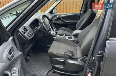 Мінівен Ford S-Max 2009 в 