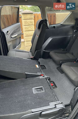 Мінівен Ford S-Max 2009 в 