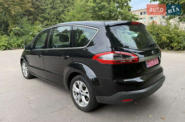 Минивэн Ford S-Max 2010 в 