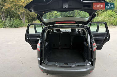 Минивэн Ford S-Max 2010 в 
