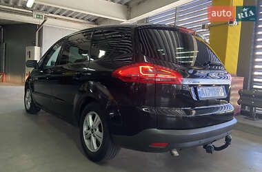 Минивэн Ford S-Max 2011 в 