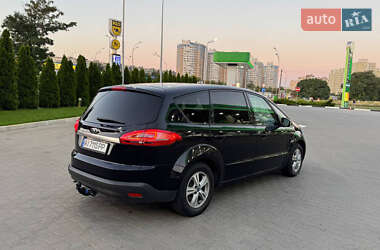 Минивэн Ford S-Max 2011 в 