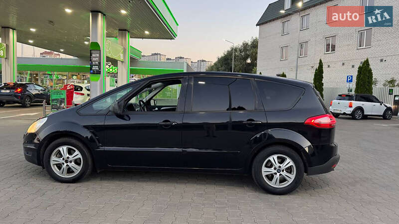 Минивэн Ford S-Max 2011 в Киеве