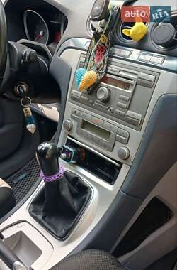 Минивэн Ford S-Max 2006 в 